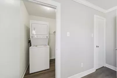 201 Emerson Street #16, Houston, TX 77006 - Photo 10