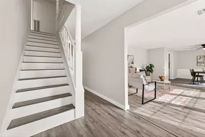 9110 Vickijohn Drive, Houston, TX 77031 - Photo 2