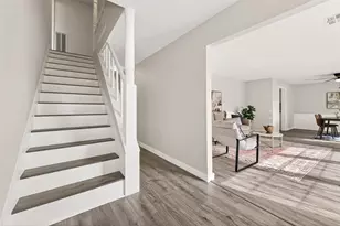 9110 Vickijohn Dr, Houston, TX 77031 - Photo 2