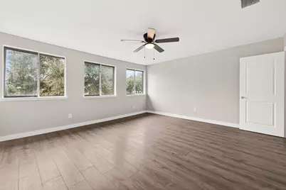 9110 Vickijohn Drive, Houston, TX 77031 - Photo 20