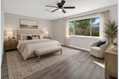 9110 Vickijohn Drive, Houston, TX 77031 - Photo 14