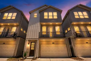 420 W 28th St, Houston, TX 77008 - Photo 1