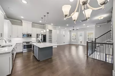 420 W 28th Street #B, Houston, TX 77008 - Photo 6