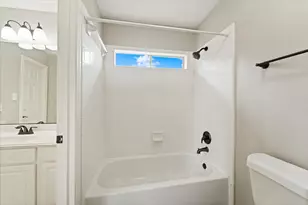 11919 Helene Ct, Pinehurst, TX 77362 - Photo 18