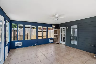 5127 Chase Park Circle, Bacliff, TX 77518 - Photo 10