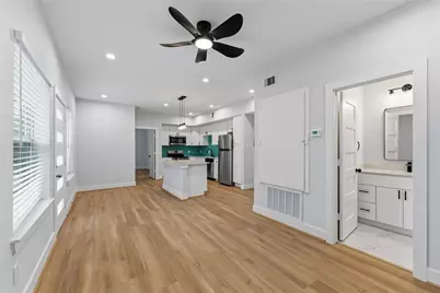 5420 Elysian Street #F, Houston, TX 77009 - Photo 8