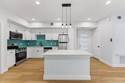 5420 Elysian Street #F, Houston, TX 77009 - Photo 6