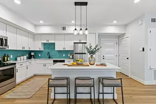 5420 Elysian St, Houston, TX 77009 - Photo 2