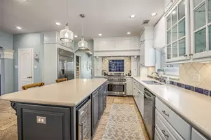 4107 Avalon Ln, Baytown, TX 77521 - Photo 12