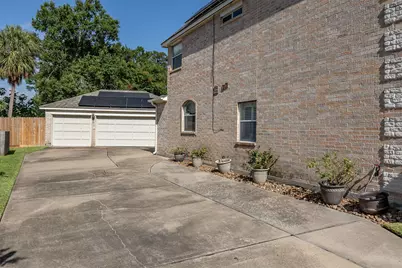4107 Avalon Lane, Baytown, TX 77521 - Photo 32