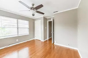 4615 Braeburn Dr, Bellaire, TX 77401 - Photo 8