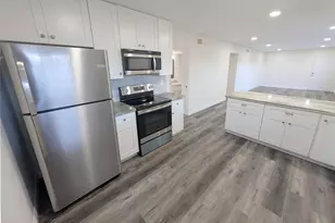 2101 Fountain View Dr, Houston, TX 77057 - Photo 4