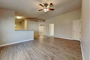4631 Croker Ridge Rd, Houston, TX 77053 - Photo 2