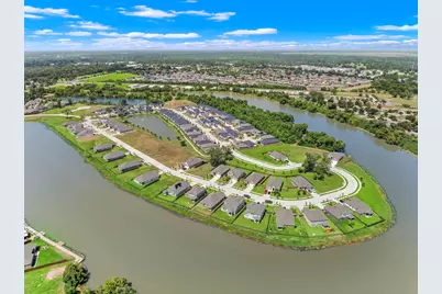 110 Water Grass Trail, Clute, TX 77531 - Photo 36