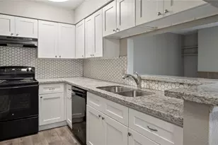 2501 Gulf Freeway, Dickinson, TX 77539 - Photo 8