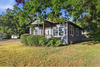1306 S Austin, Brenham, TX 77833 - Photo 1