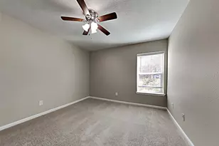 41 Kittiwake Ct, The Woodlands, TX 77380 - Photo 8