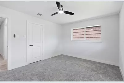 5551 Winding Creek Way, Houston, TX 77017 - Photo 16