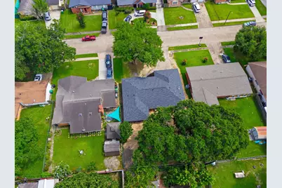 5551 Winding Creek Way, Houston, TX 77017 - Photo 28