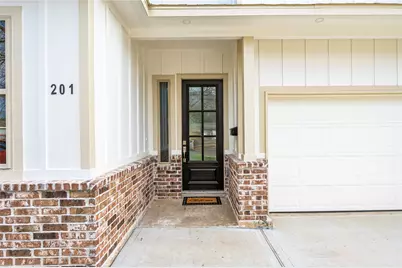 201 W Ellaine Avenue, Pasadena, TX 77506 - Photo 2