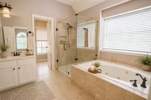 2010 Claire Ct, Sugar Land, TX 77478 - Photo 20