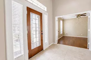 2010 Claire Ct, Sugar Land, TX 77478 - Photo 6