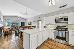 21600 Zachary Dr, Galveston, TX 77554 - Photo 18