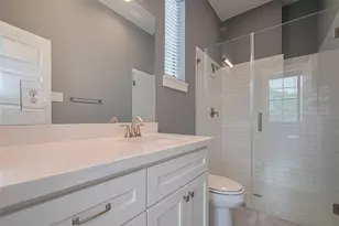 4318 E Center St, Houston, TX 77007 - Photo 22