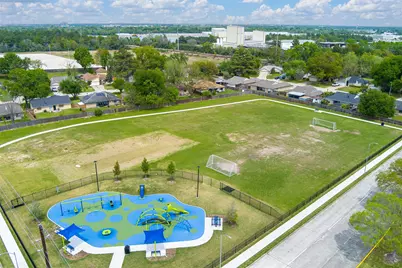 8410 Church Light Lane, Houston, TX 77064 - Photo 34