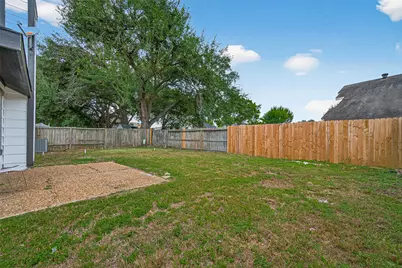 12623 S Dairy Ashford Road, Houston, TX 77099 - Photo 40