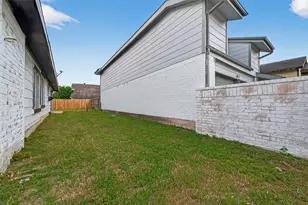 12623 S Dairy Ashford Rd, Houston, TX 77099 - Photo 46