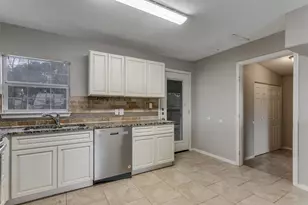 434 Olney Dr, San Antonio, TX 78209 - Photo 12