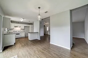 2615 Lively Ln, Sugar Land, TX 77479 - Photo 12