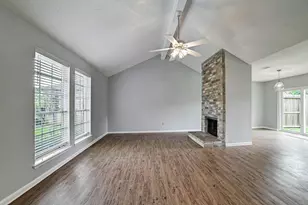 2615 Lively Ln, Sugar Land, TX 77479 - Photo 4