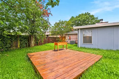6009 Leafwood Circle, League City, TX 77573 - Photo 4