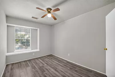 9711 Sutton Meadows Court, Houston, TX 77086 - Photo 24