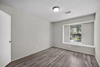 9711 Sutton Meadows Court, Houston, TX 77086 - Photo 26