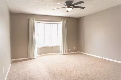 10734 Bexley Drive, Houston, TX 77099 - Photo 8