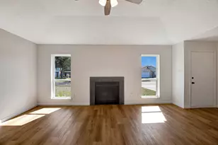 18630 Andalusian Dr, Cypress, TX 77433 - Photo 10