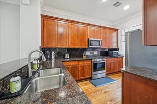 1046 W 23rd St, Houston, TX 77008 - Photo 8