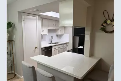14555 Wunderlich Drive #2201, Houston, TX 77069 - Photo 6