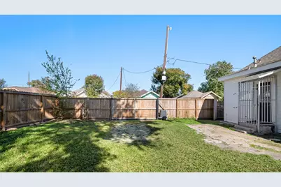 1619 Chapman Street, Houston, TX 77009 - Photo 36