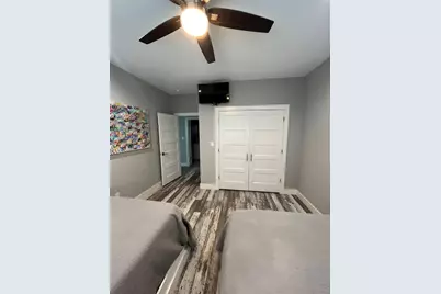 982 Driftwood Drive, Crystal Beach, TX 77650 - Photo 10