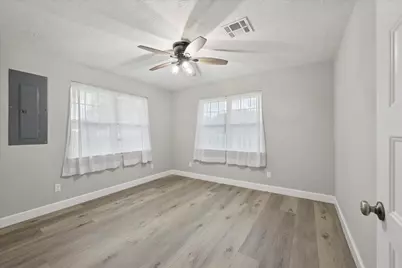 379 Rose Lane, Orange, TX 77632 - Photo 16