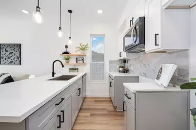 7944 Fields Street #B, Houston, TX 77028 - Photo 4