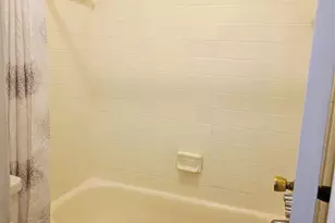 6200 W Tidwell Rd, Houston, TX 77092 - Photo 16