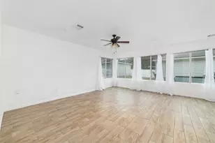 10106 Farrell Dr, Houston, TX 77070 - Photo 6