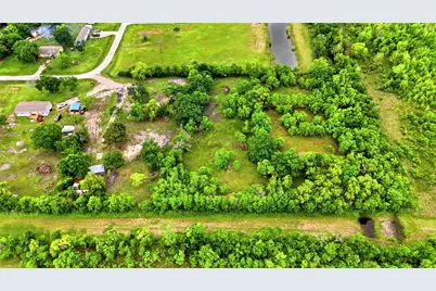 3614 Stables Lane, Crosby, TX 77532 - Photo 10