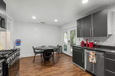 5808 Community Drive, Houston, TX 77005 - Photo 10