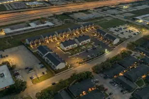 100 Northpoint Dr Building 9, Houston, TX 77060 - Photo 1